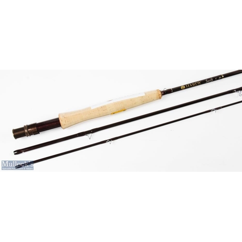 31 - Hardy Alnwick a fine Swift carbon fly rod 9' 3pc line 4#, alloy uplocking reel seat with carbon inse... 