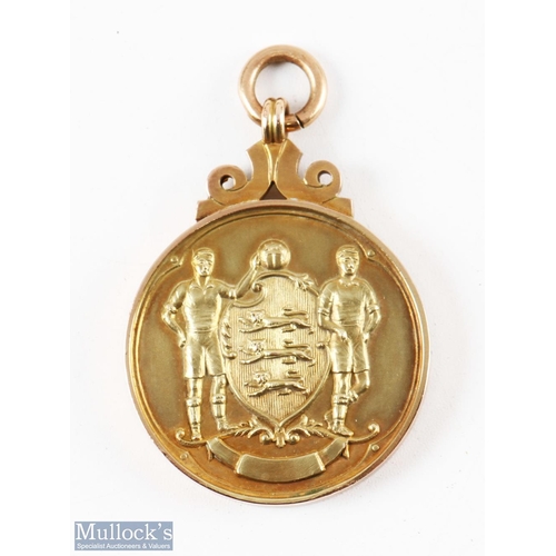 495 - 1949 FA Cup Winners Medal, awarded as a Wolverhampton Wanders player, engraved Bert Williams, a 9ct ... 