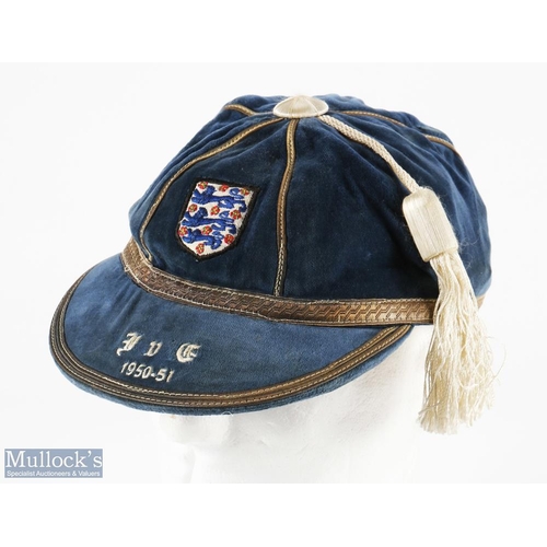 497 - 1950-51 Bert Williams England International Football Cap, dark blue with grey edging, with 3 cord br... 