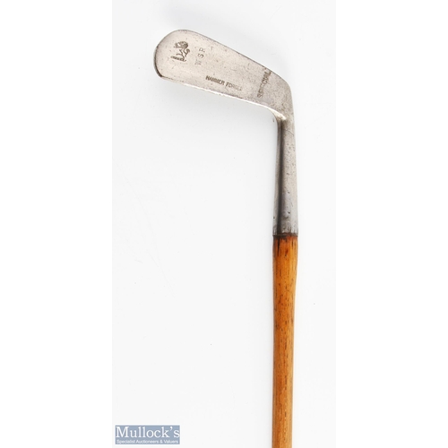 542 - WSR Dedstop mashie stamped Hammer Forged Special showing the prancing lion cleek mark with seven dee... 