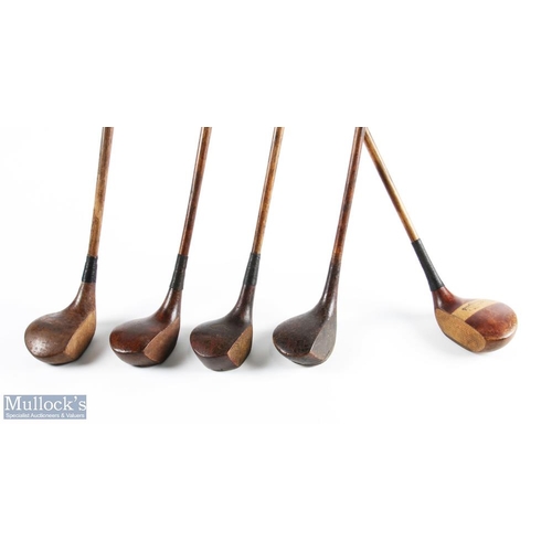 552 - 5x Assorted socket neck woods to incl St Andrews Golf Co small dark stained brassie with full brass ... 