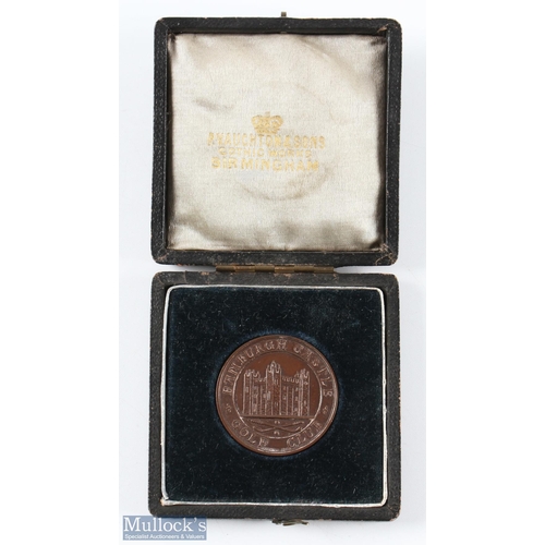 456 - Bamburgh Castle Golf Club Bronze Medal embossed to obverse with club details, blank to reverse, 32mm... 