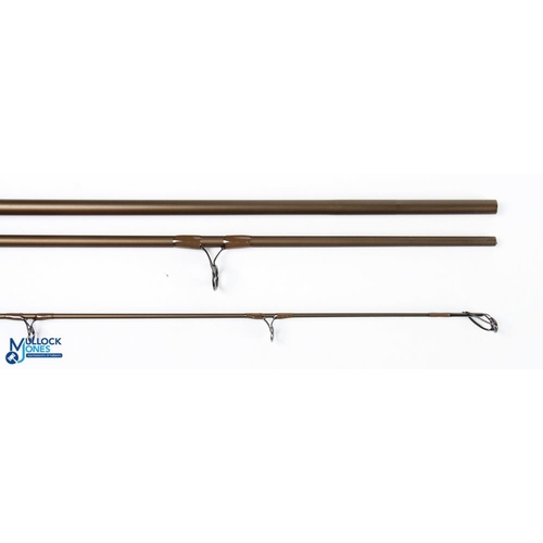 229 - Daiwa Wilderness XT carbon spinning rod No WXTS1003MHS - 3.05m, 3pc, rod Wt 237g, 10-60g CW, 21