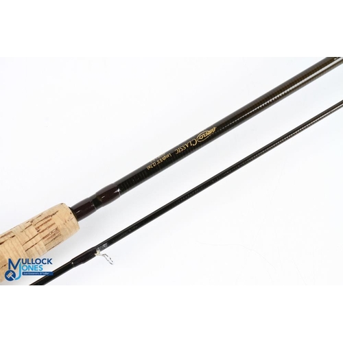 494 - Airflo Classic Hi-Modulus carbon trout fly rod 9ft 2pc line 6/7#, alloy uplocking reel set, lined bu... 