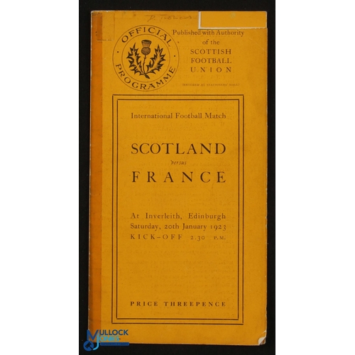 89 - Scarce 1923 Scotland v France Rugby Programme: Rare slight change in the very traditional Scottish i... 