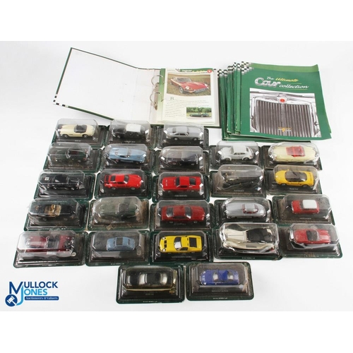 172 - The Ultimate Car Collection By Del Prado, a collection of 17 boxed 1:43 scale cars and paperwork (17... 