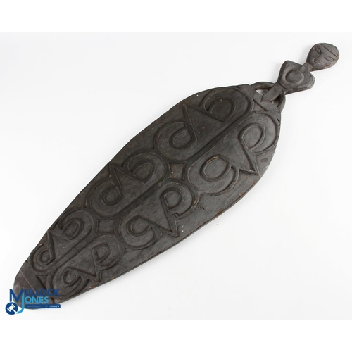 367 - Tribal Art Carved Wooden Shield Fertility Symbol, possible Papua New Guinea - size 97cm long