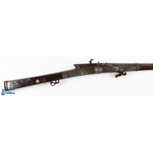 384 - India & Punjab - Indian matchlock rifle (torador) scarce Sikh matchlock made during the reign of Mah... 