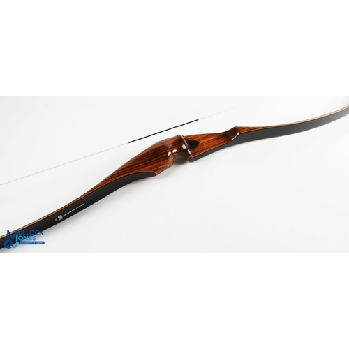 495a - Vintage Ben Pearson Archery Recurve Bow AE-1762 58