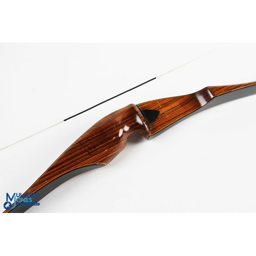 495a - Vintage Ben Pearson Archery Recurve Bow AE-1762 58