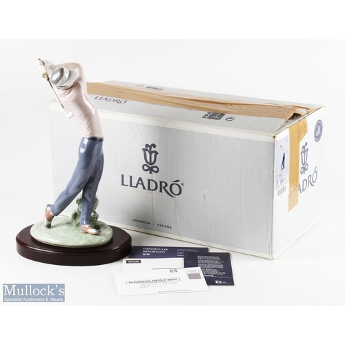 498a - Group of 5 Boxed Lladro Figures - inc  'Golfing Couple' Model 1453 height 34cm, in original box with... 