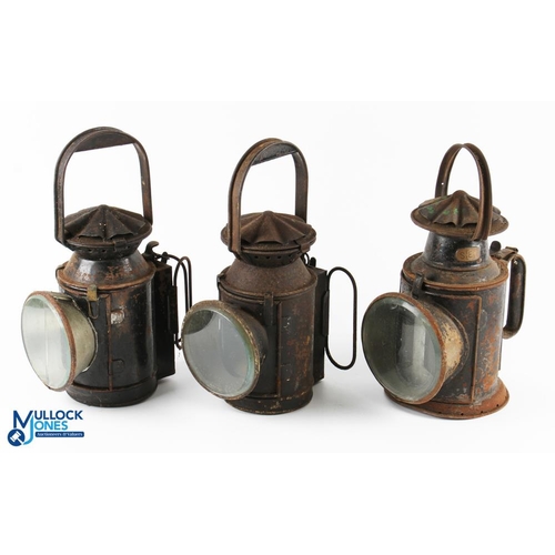 631 - 3x Railway Hand Lamps, to include a scarce SER Southern Eastern Railway 3 aspect lens and reservoir ... 