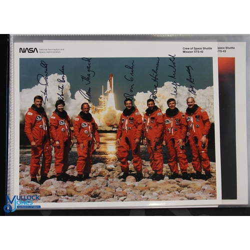 903 - NASA - Shuttle Missions fine set of approx. 48 colour 8x10 photographs showing the crews of Space Sh... 