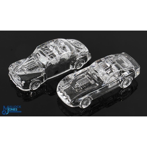 674 - 2x Glass Crystall Clear Car Paperweight Figures