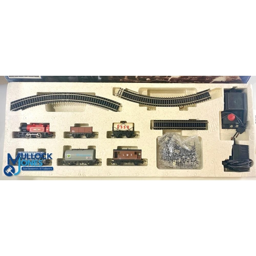 230 - 2 Hornby 00 Gauge Train Sets, an Industrial Freight Electric R1005 plus Freight Hauler R1014 - both ... 