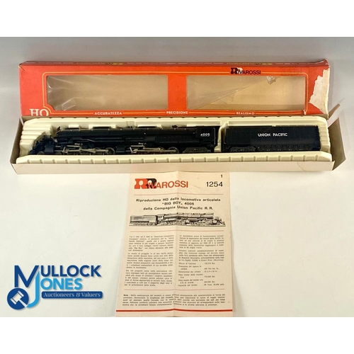 246 - Rivarrossi UP 4014 Big Boy Steam Heritage Edition, HO Gauge, in a worn original box, model in clean ... 