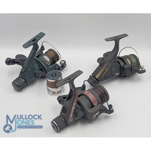 Uzaki Nissin Centrepin Reel Black Sea Bream Invicta Kurodai