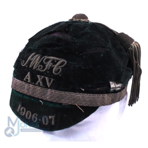 10 - 1906-7 IW or JW RFC 'A' XV Velvet Rugby Honours Cap: Unknown side, dark green cap with some splittin... 