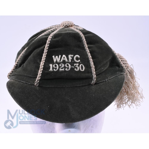 17 - 1929-30 Wolverhampton Amateurs (maybe Rugby or Soccer) Velvet Honours Cap: Mid-green 8-panelled cap ... 