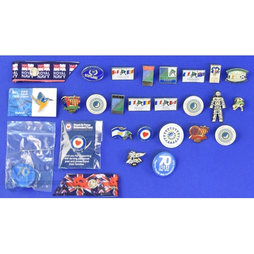 364 - Mostly 1991 RWC Official Rugby Lapel Badges etc (27): Inc individual game flags for French venues (4... 