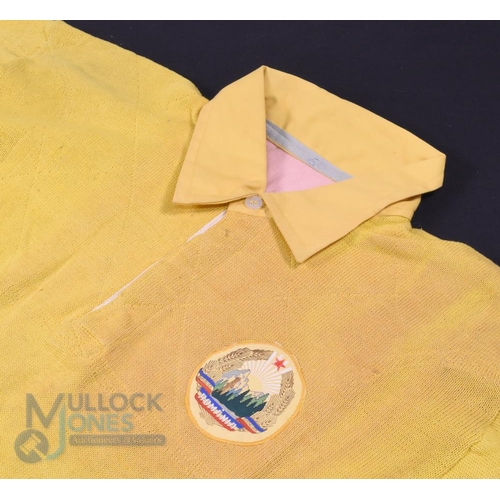 402 - 1950s(?) Romania Rugby Jersey: Really rarely seen, in old-fashioned materials and style, yellow with... 