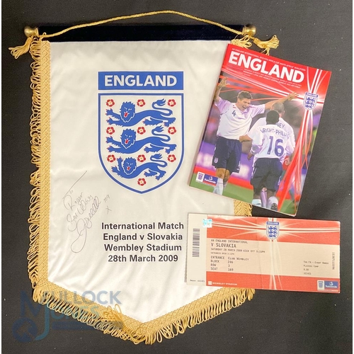 848 - International Match Pennant signed by David Beckham England v Slovakia Wembley Stadium 28th March 20... 