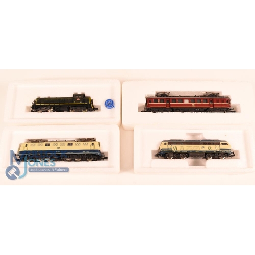 160 - Roco 'N' Gauge 02163b DB Class BR 150 Electric Locomotive. Together with 3 other locomotives 02152a ... 