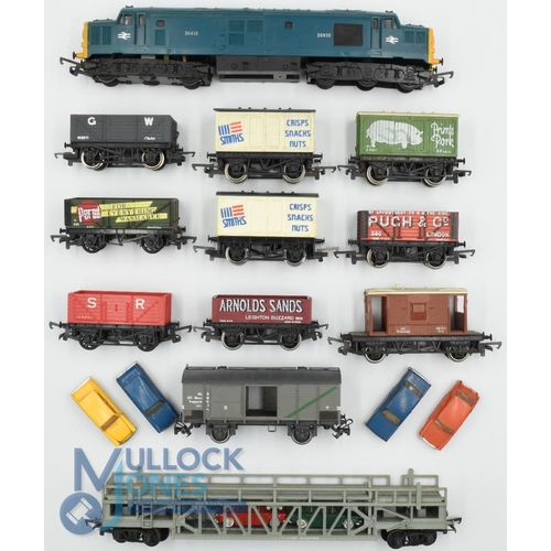 44 - OO Gauge Model Railway - Triang D6830 Locomotive together with quantity of advertising Rolling Stock... 