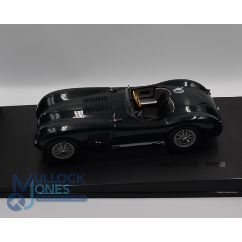67 - Auto Art Classic Division 1:18 Jaguar C Type - Detailed scale model for adult collector's mint condi... 