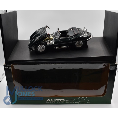 68 - Auto Art Classic Division 1:18 Jaguar XK-SS - Detailed scale model for adult collector's mint condit... 