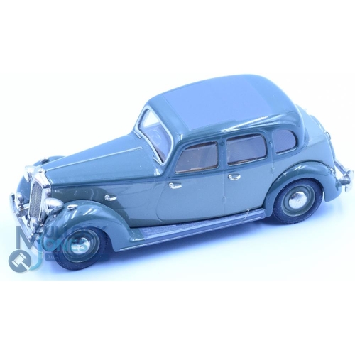 82 - 1937/8 Rover P-2 6 Light White metal Car Model by Somerville No148 Two Tone.  Collector's Model in o... 