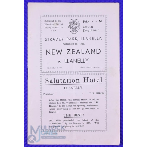 116 - Rare 1935 Llanelli v New Zealand Rugby Programme: Much sought-after, the Scarlets beaten 16-8 by Jac... 