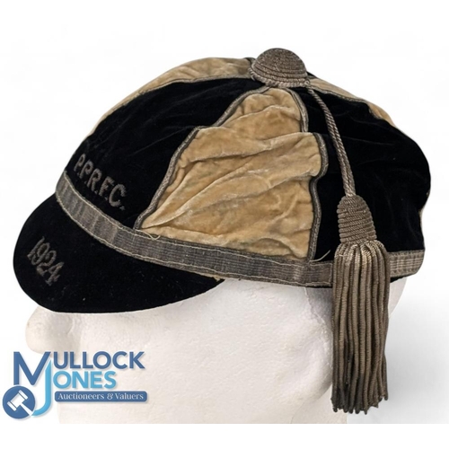 228 - Percy Park RFC 1924 Rugby Honours Cap: Black and cream, striking 6 panelled issue with silver braid,... 