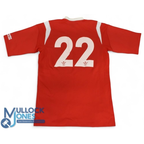 56 - Hal Luscombe, Cap no.1027, Scarlet no.22 Wales Rugby Jersey: Unnamed but cap and player numbered, su... 