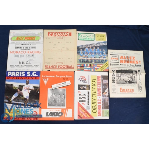 1119 - Selection of France match programmes 1958/59 Monaco v Racing Paris, 1959/60 Stade Rennais v Sporting... 