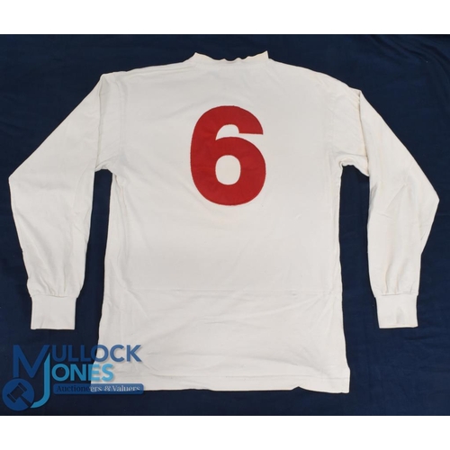 1263 - England Score Draw Replica Football Shirt No.6 to back, size S, 2014 official retro shirts, with sig... 