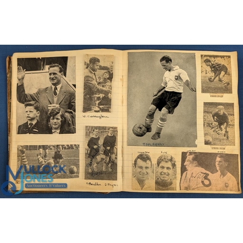 1339 - Preston North End Scrapbook from 1950s onwards, containing multiple signatures of players incl Tom F... 