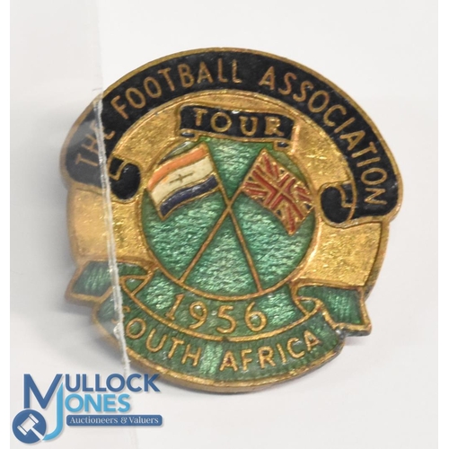 578 - 1956 Enamel badge The Football Association Tour South Africa, to the back McCallup Cape Town; fair. ... 