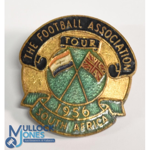 578 - 1956 Enamel badge The Football Association Tour South Africa, to the back McCallup Cape Town; fair. ... 