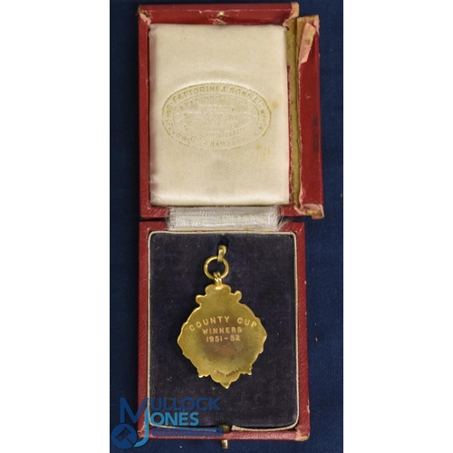 593 - 1951/52 Sheffield & Hallamshire County Cup Winners Medal awarded to Ted Burgin of Sheffield United; ... 