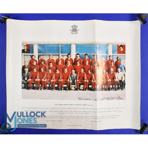 181 - John Bevan's Rugby Pot-Pourri (Qty): Wales Squad Colour pic 1971-2, Programmes v Fiji (U25) 1970, Ca... 