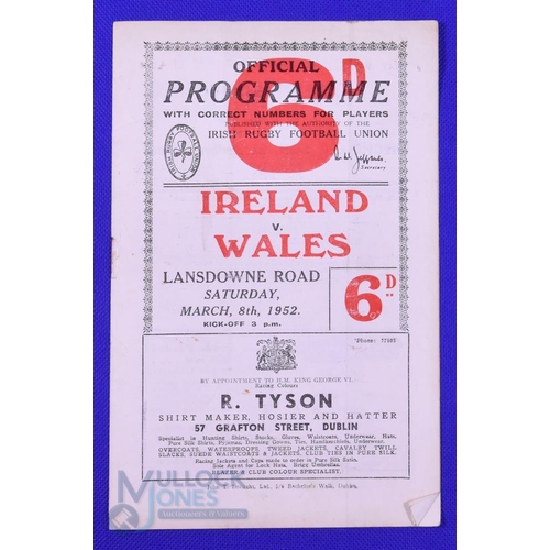 199 - 1952 Ireland v Wales Rugby Programme: From a Wales Grand Slam season, 8pp issue with a little wear t... 