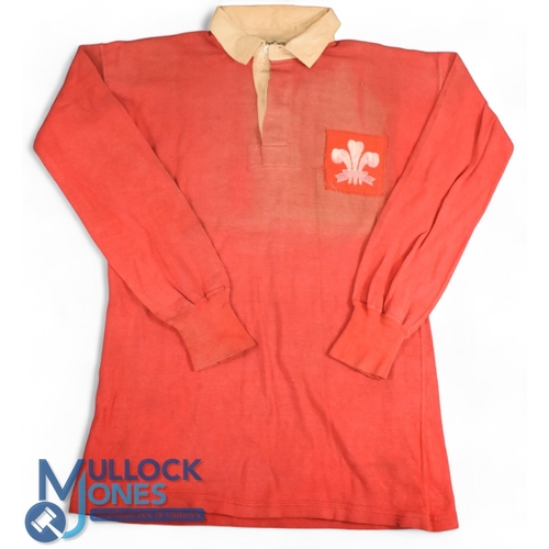 451 - 1930s Wales Schools International Rugby Jersey: Forsyth's made, scarlet jersey, stitched on square p... 