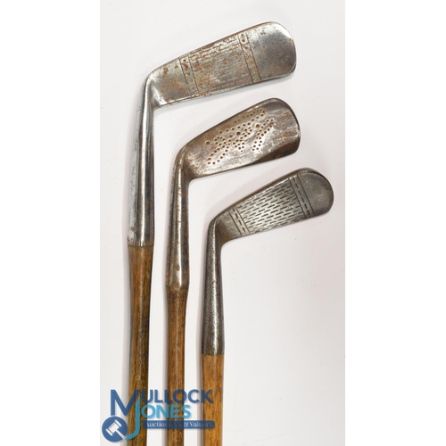 701 - 3x Wm Park maker of Musselburgh golf clubs to incl 2x mid irons both stamped L to the blade, and an ... 