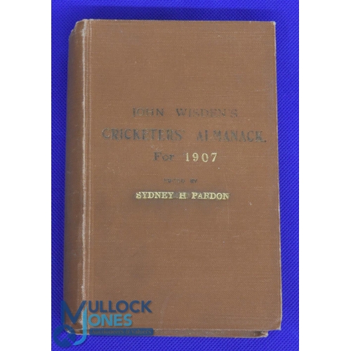 924 - Rebound John Wisden's Cricketers Almanack 1907 - hardback in good condition with a small worn spine