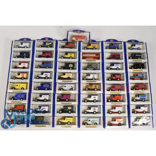 127 - Oxford Diecast Models to include a good range of boxed cars 48 in total (box)