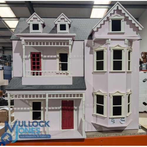 145 - Quality Made Dolls House Having 6 rooms with Lights, Bay Window, Veranda, front bedroom balcony, 80c... 