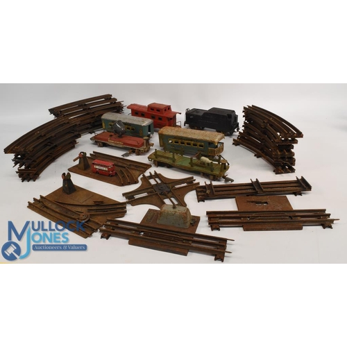 156b - American Flyer O Gauge Railway Parts, track, coaches, wagon spotlight, tender, in used condition