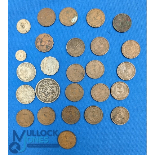 275 - Islamic Coins Collection: to include a good selection of silver Egyptian piastres 1917 and coins wit... 