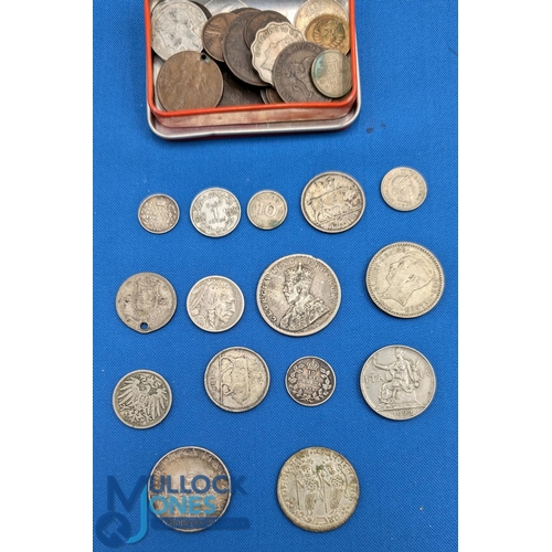 276 - World Coin Collection: to include silver coins with examples of 1 rupee India 1917, L500 Italy 1958,... 